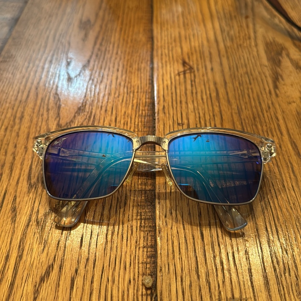 Maui Jim Clear Reflective Sunglasses wHard zip protectivecase.Silky tropical bag